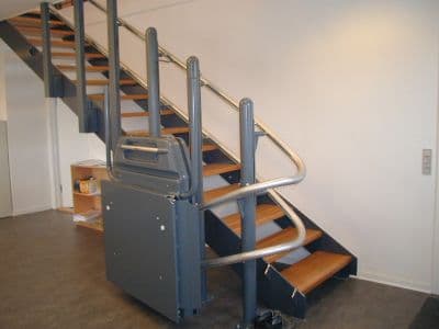 plateforme monte-escalier intérieur