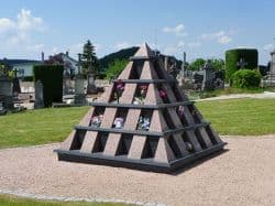 columbarium pyramidal