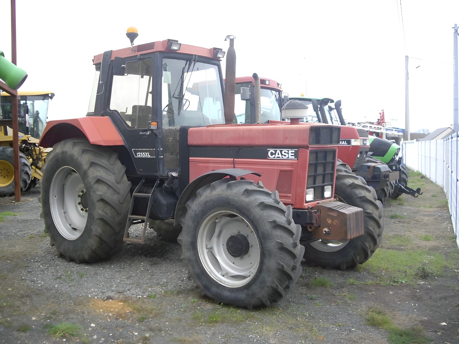 Tracteur à 2 roues motrices